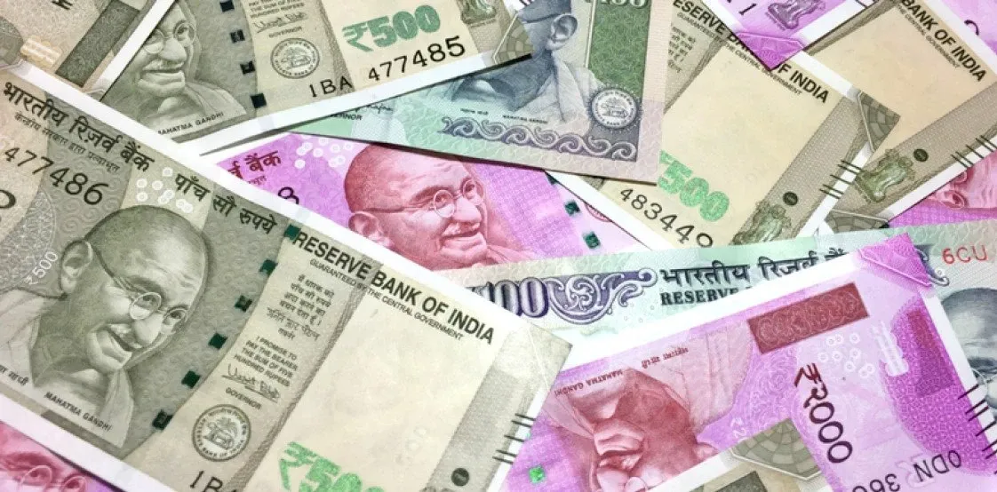 नेपालमा १०० भारुभन्दा माथिका नोट प्रयोगमा लगाइएको प्रतिबन्ध हट्यो