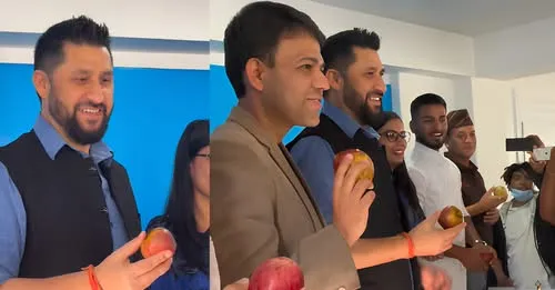 जुम्लाको स्याउ बाँडेर सुरु भयो रास्वपा केन्द्रीय समिति बैठक